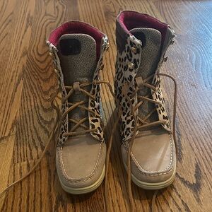 Sperry Top Sider Leopard Print Lace-Up Ankle Boots